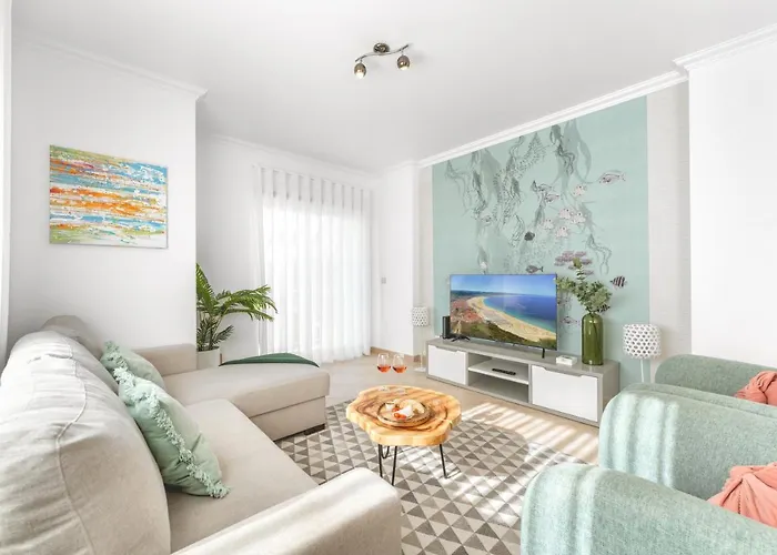 Ocean Getaway - Private Parking In The Center Of Apartament *