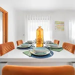 Апартаменты Ocean Getaway - Private Parking In The Center Of