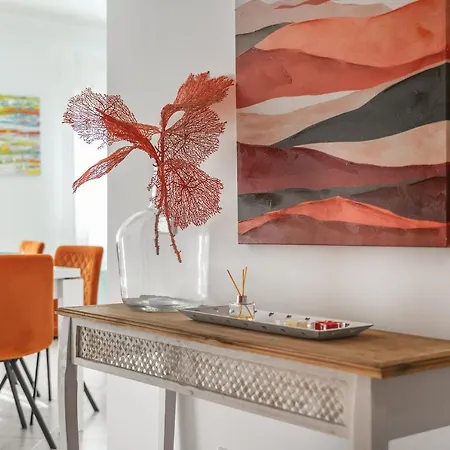 アパート Ocean Getaway - Private Parking In The Center Of Nazare ナザレ