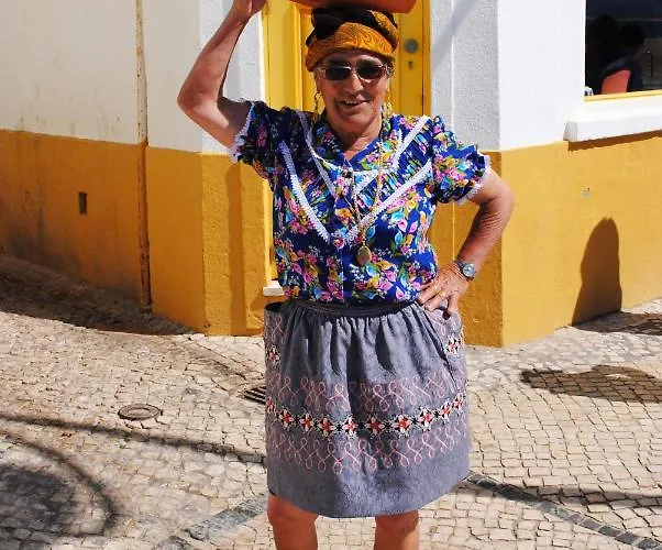 Apartment Ocean Getaway - Private Parking In The Center Of